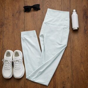 Athleta Leggings - Mint Green - Size Small - Perfect Condition